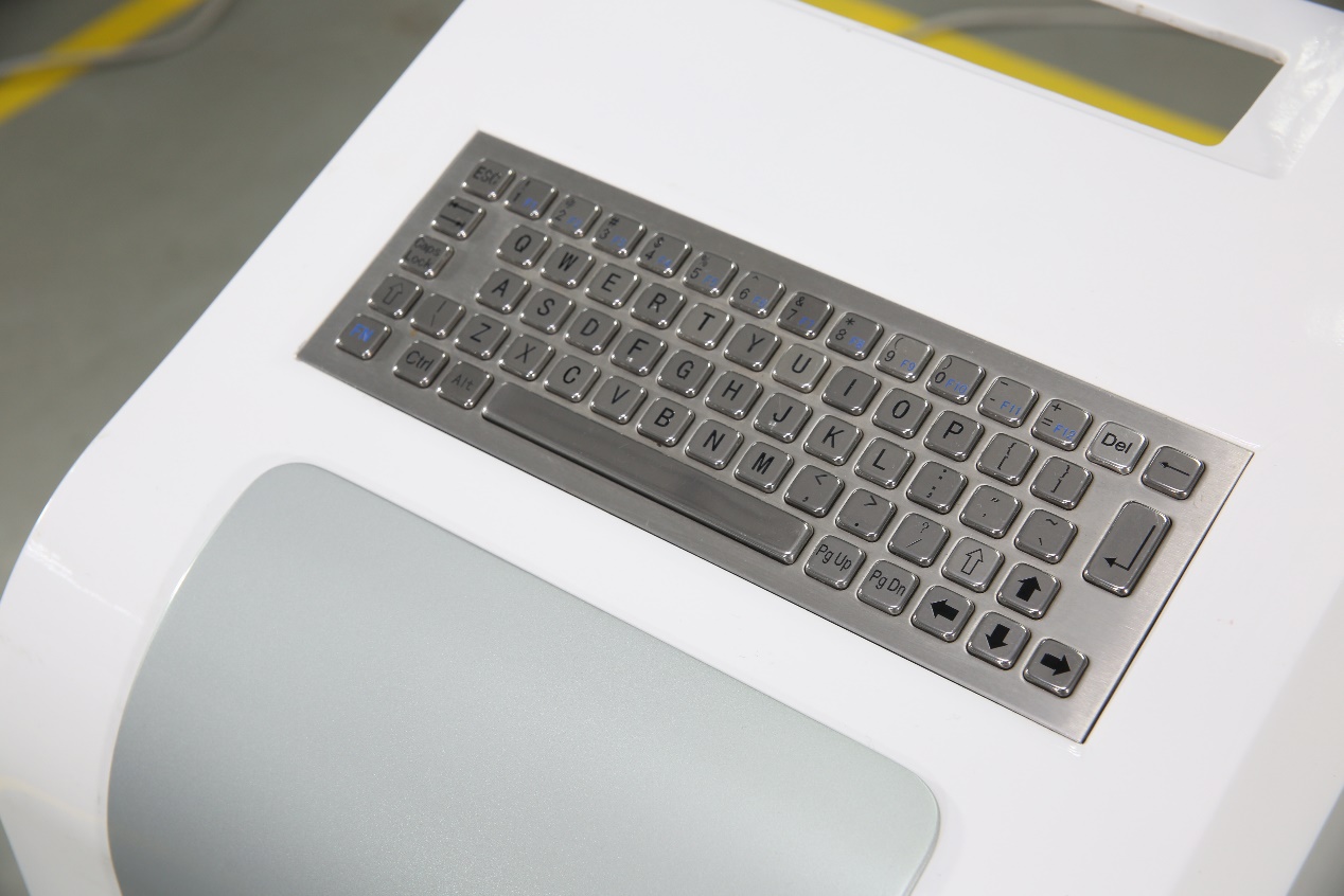 Moulage par injection de r&eacute;action