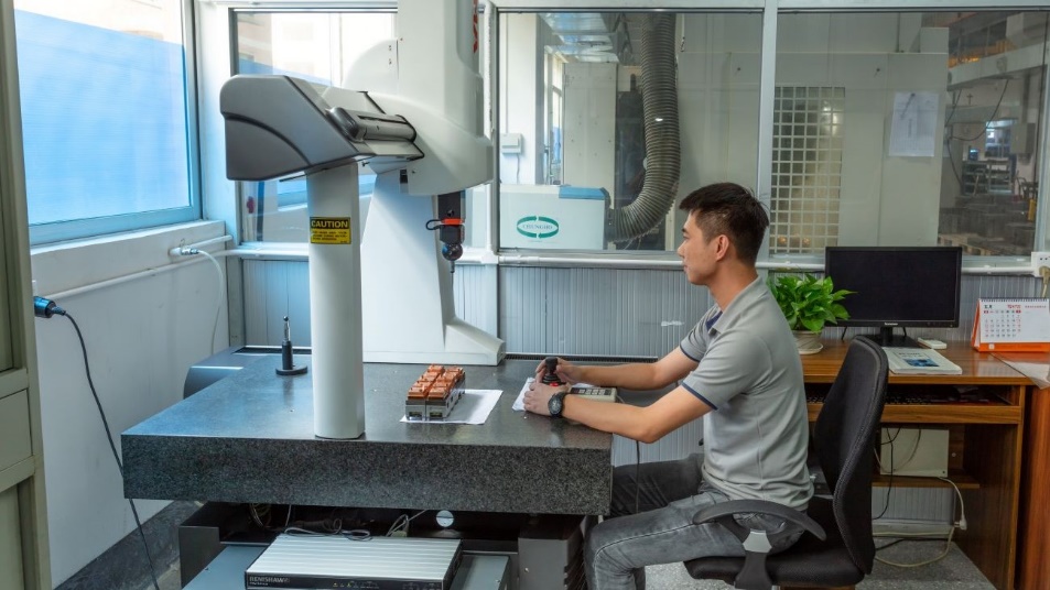 Fournisseur de moulage en Chine-1