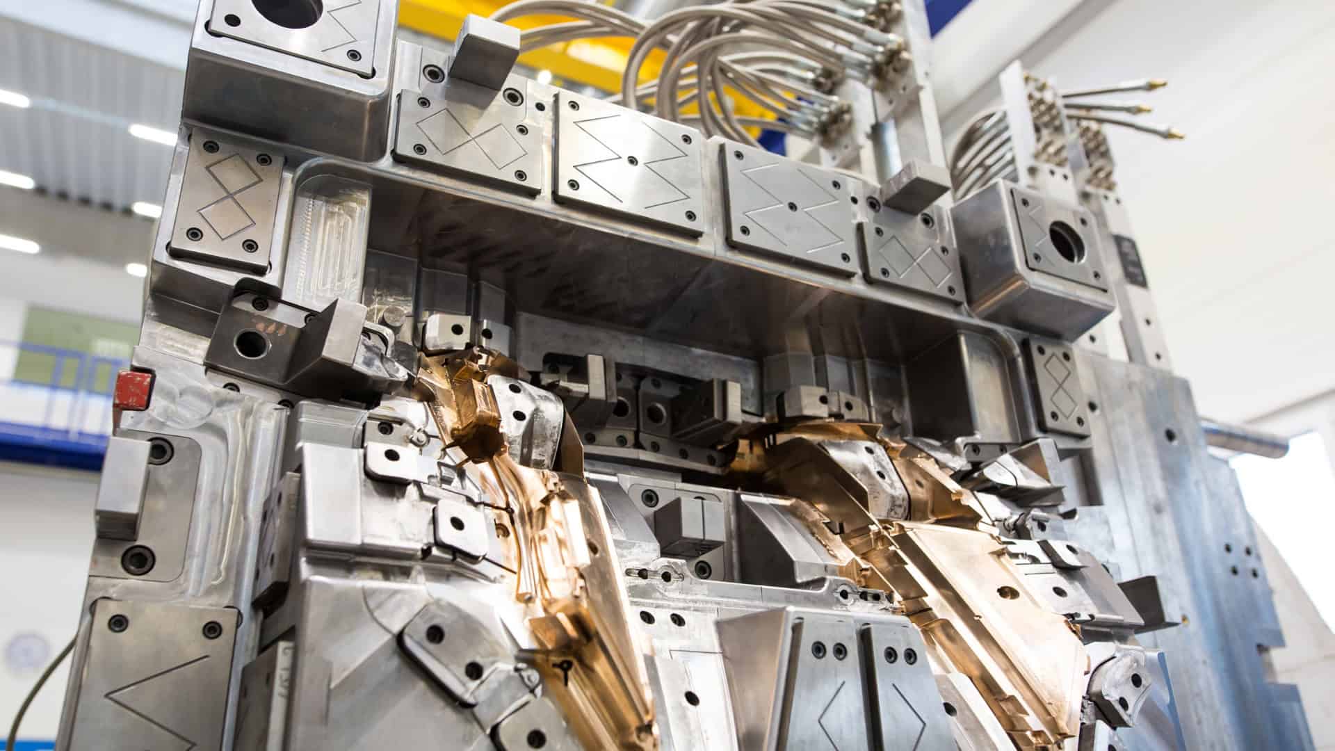 Moules en aluminium et moules en acier : le débat rapide sur l'outillage