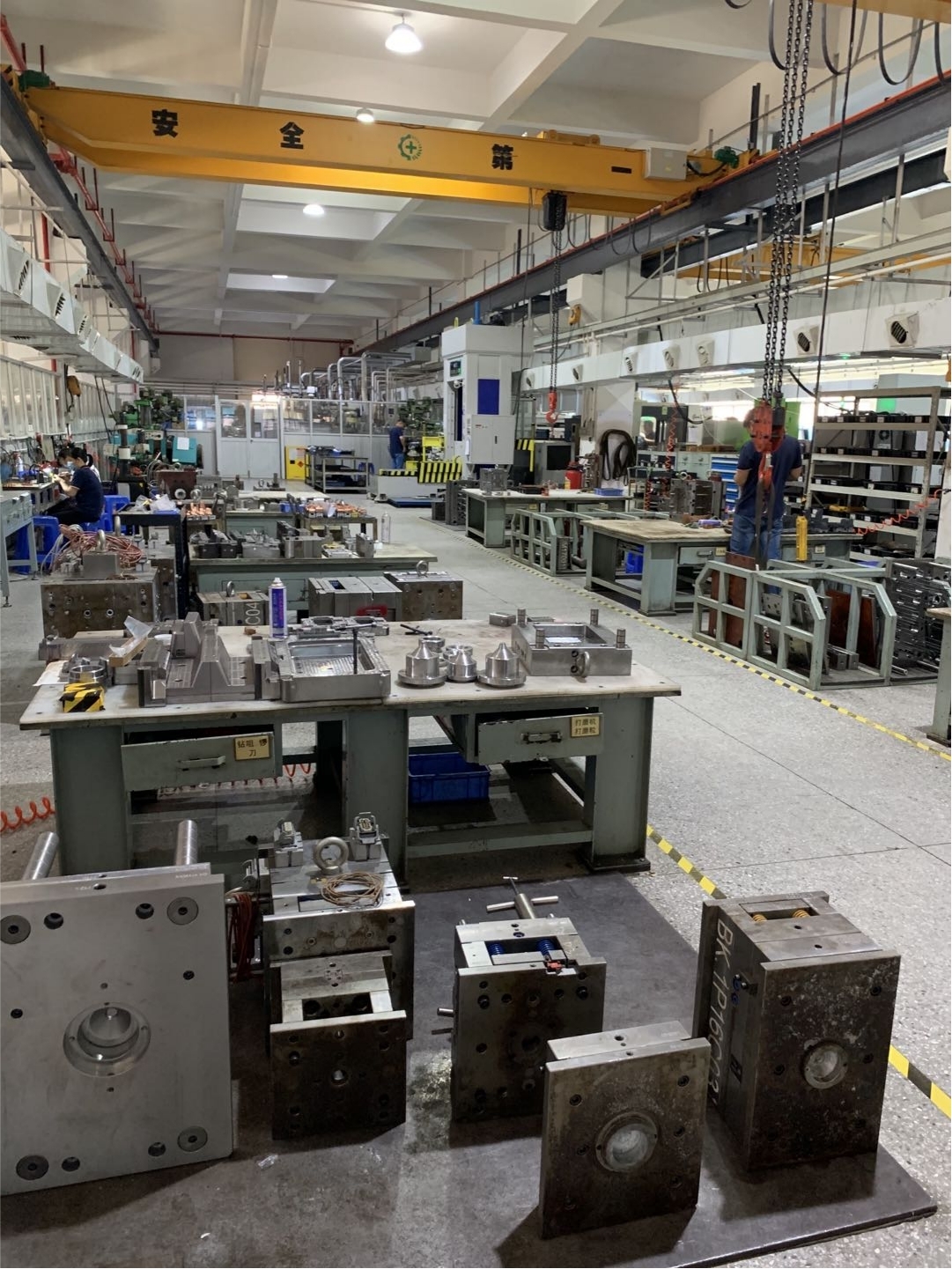 fournisseur de moisissures en plastique